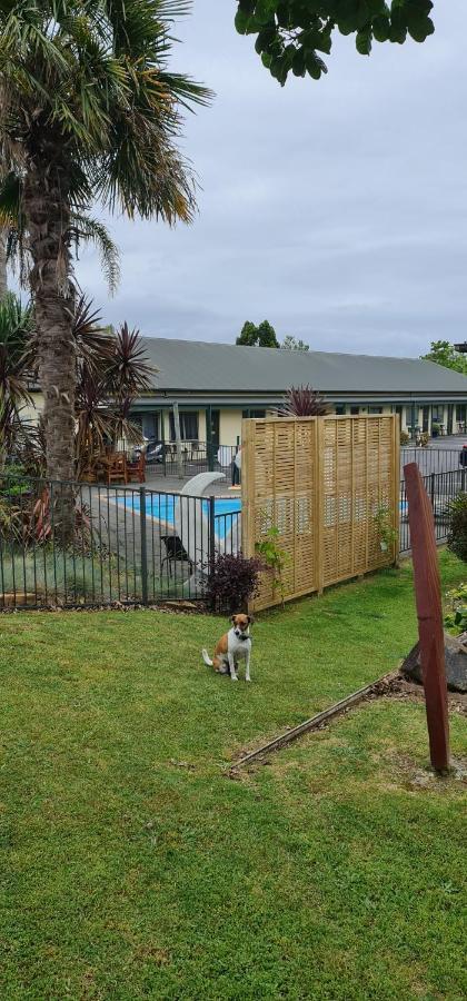 Asure Kaimai View Motel Katikati Exterior photo